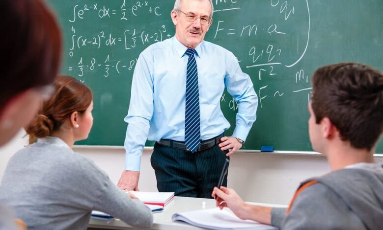 خاتمة إذاعة مدرسية عن المعلم مميزة خاتمة عن المعلم قصيرة