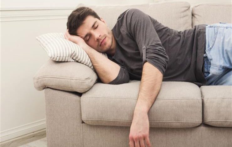 هل النوم بعد الافطار في رمضان يزيد الوزن؟ اجابة من خبراء