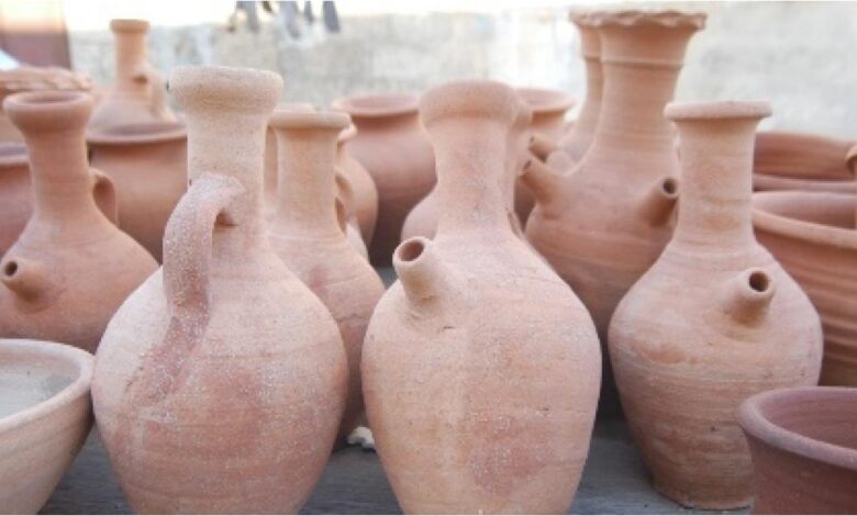 الفرق بين الفخار والسيراميك وأفضل أنواع الفخار لشرب الماء