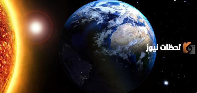 شرح دوران الأرض حول الشمس للأطفال لماذا لا نشعر بدوران الأرض حول نفسها وذلك بسبب؟