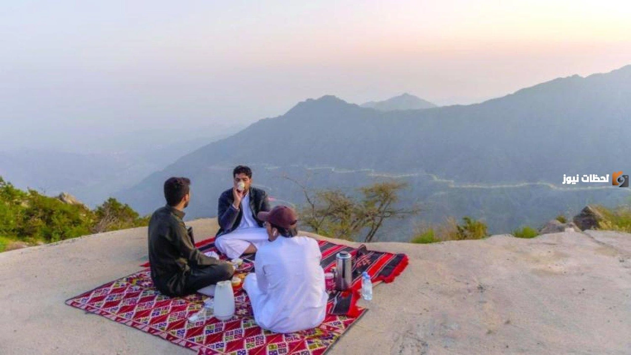 عادات أهل الباحة في رمضان وأنواع الأطعمة التي يتم توزيعها على الجيران في بهجة عارمة وأجواء روحانية مميزة