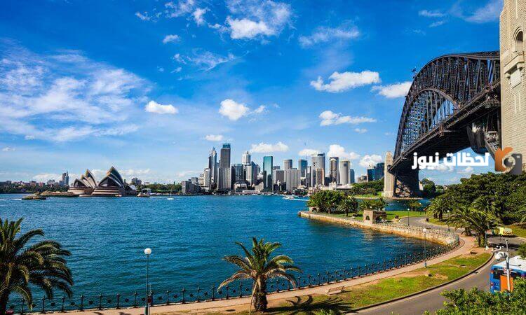 ما هي عاصمة دولة أستراليا وكم تبلغ مساحتها