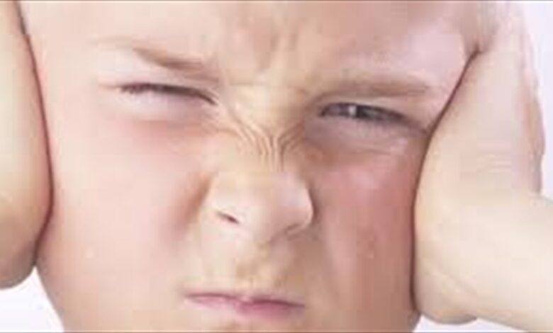 ما هي متلازمة توريت ؟ وطريقة علاجها