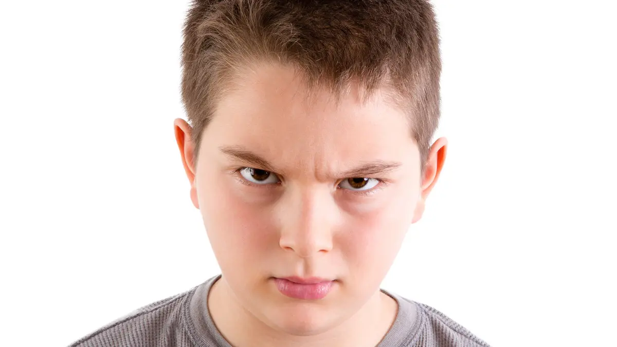 ما هي متلازمة توريت ؟ وطريقة علاجها