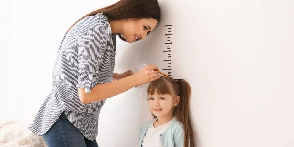 متى يعتبر الطفل قصير القامة